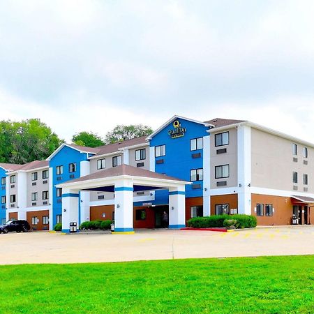 Quality Inn & Suites Caseyville - St Louis Экстерьер фото