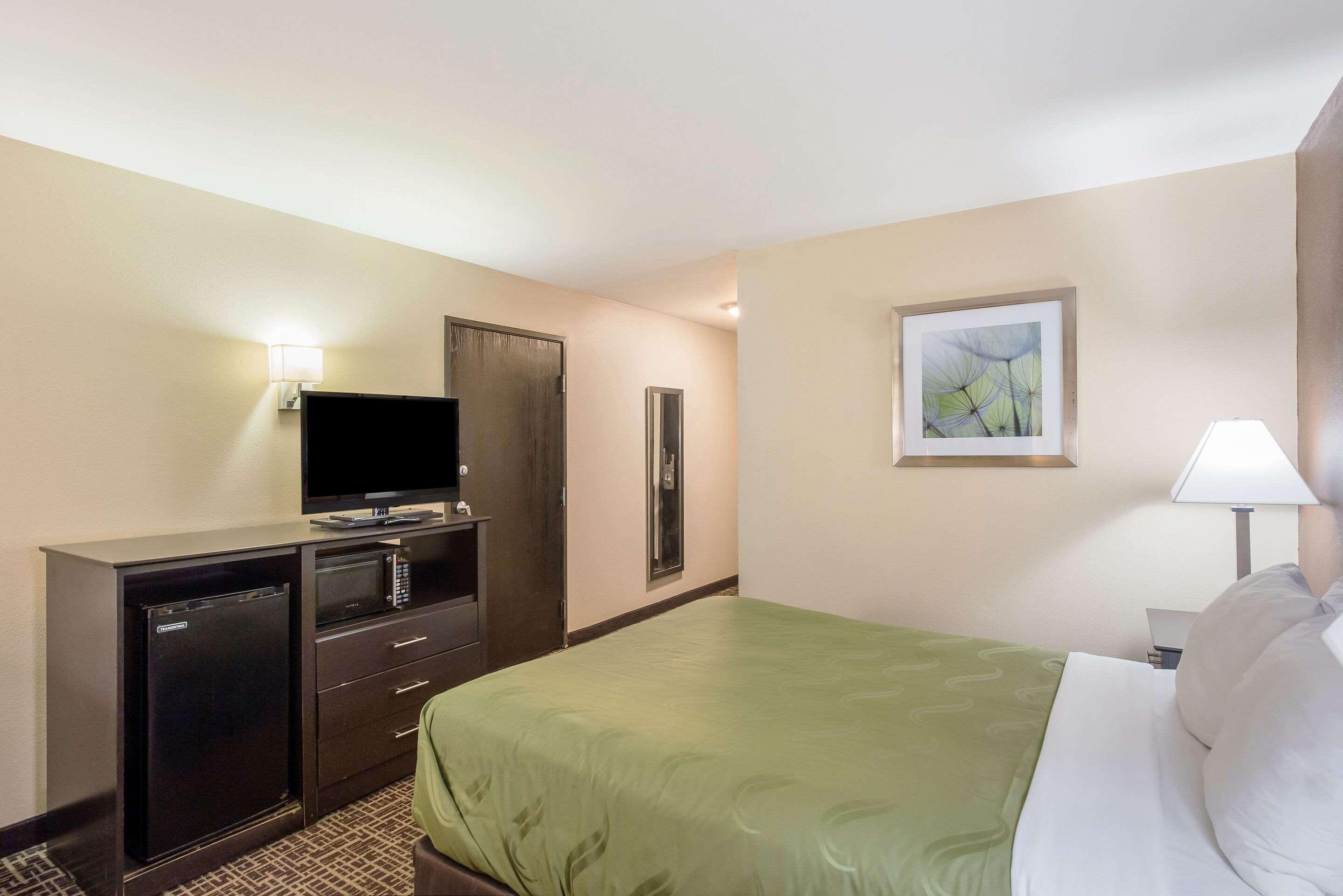 Quality Inn & Suites Caseyville - St Louis Экстерьер фото
