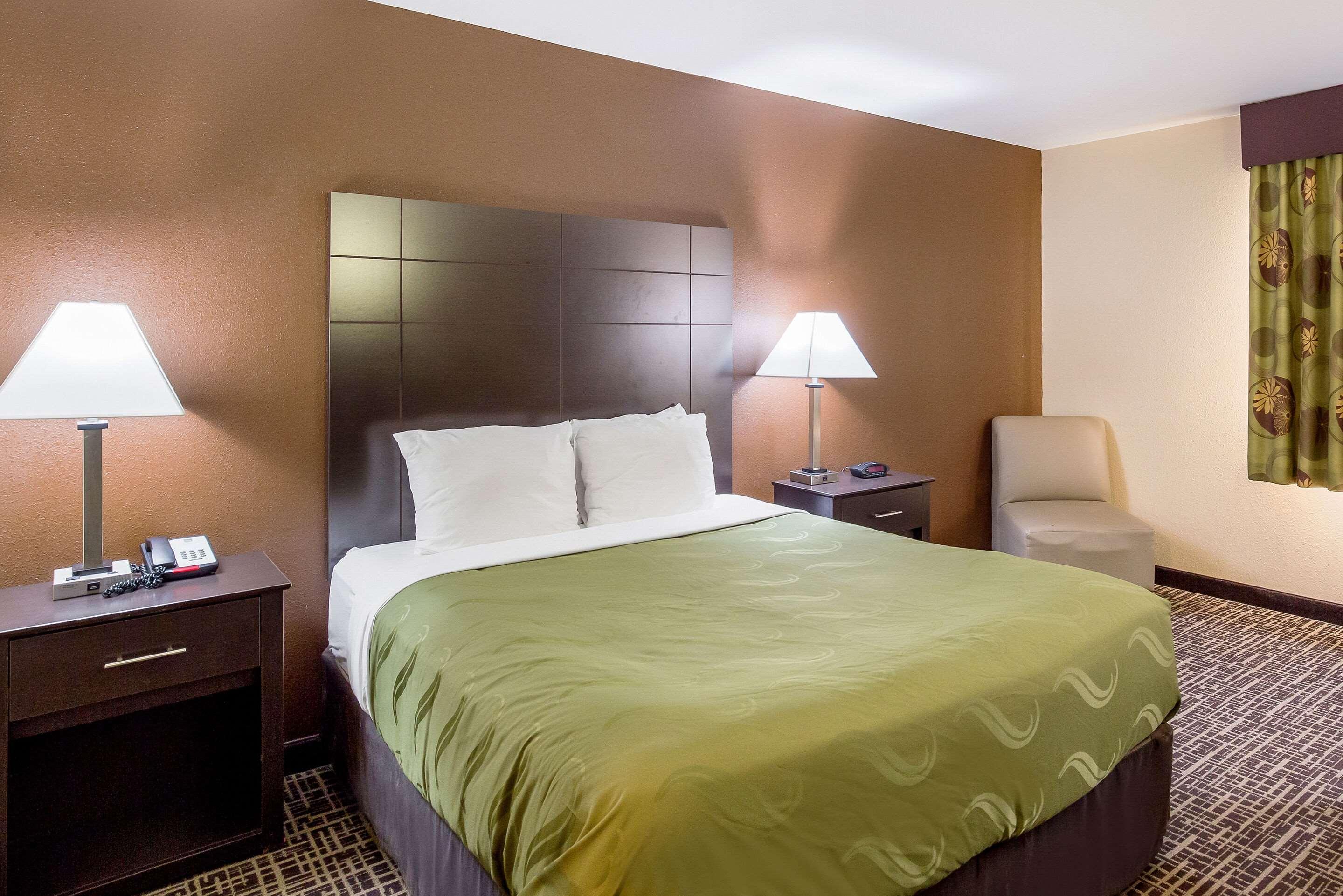 Quality Inn & Suites Caseyville - St Louis Экстерьер фото