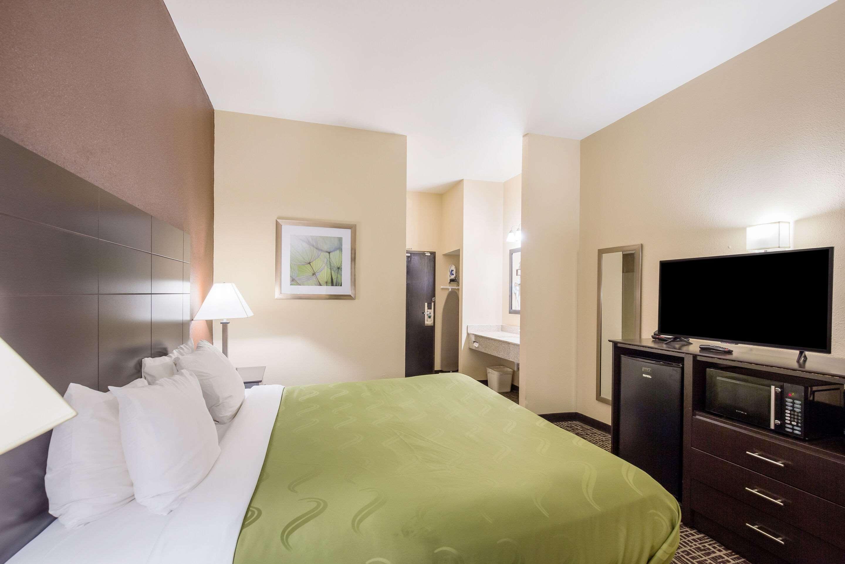 Quality Inn & Suites Caseyville - St Louis Экстерьер фото