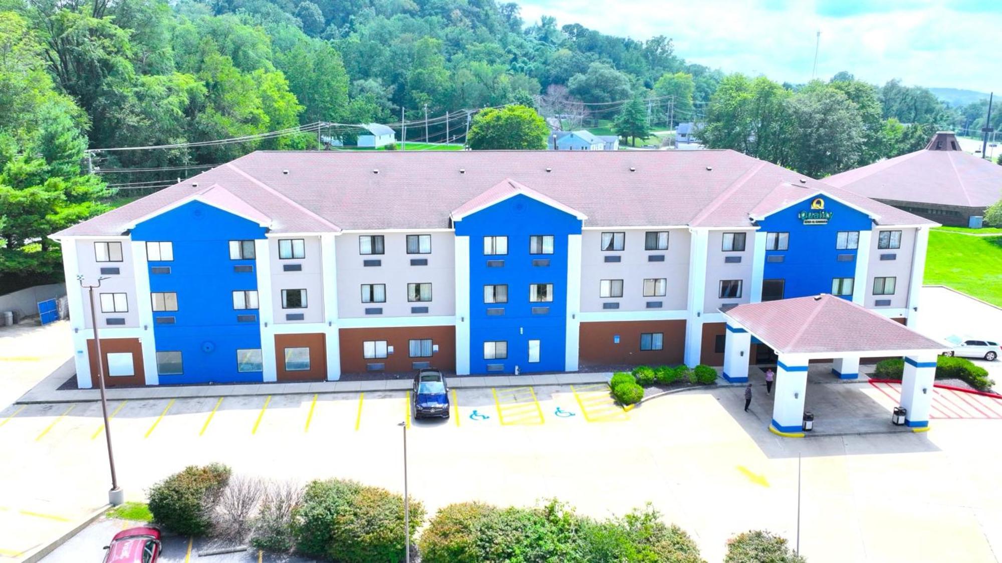 Quality Inn & Suites Caseyville - St Louis Экстерьер фото